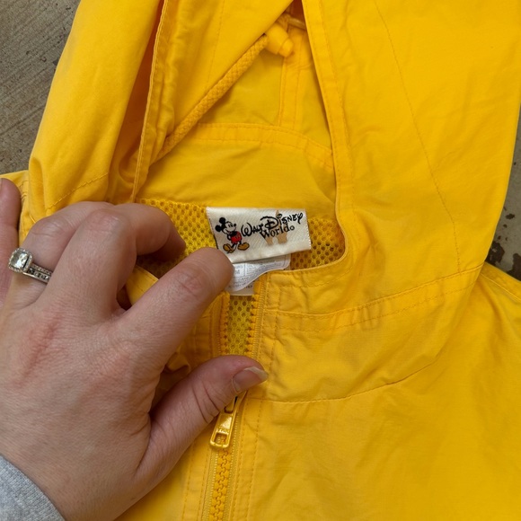 Vintage Disney Rain Jacket/Windbreaker - Picture 4 of 6